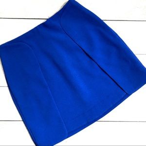 Size 0💙NWOT Banana Republic Royal Cobalt Blue Knit Winged Pocket Mini Skirt